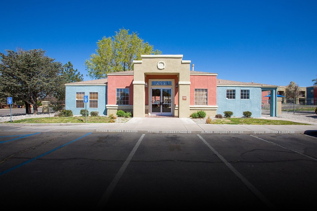 Exterior of leasing office at Aspen Ridge Apartments in Albuquerque New Mexico